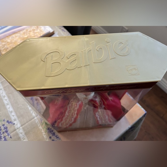 1997 Holiday Barbie Special Edition 10th Anniversary - Picture 2 of 5